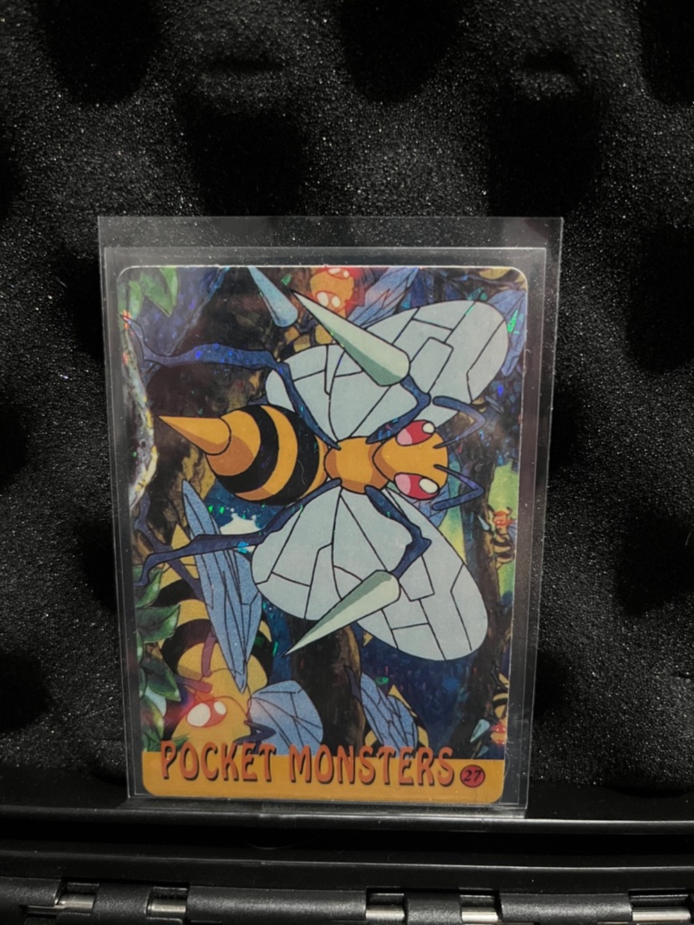Pocket Monsters Beedrill /Pikachu Holographic Trading Card